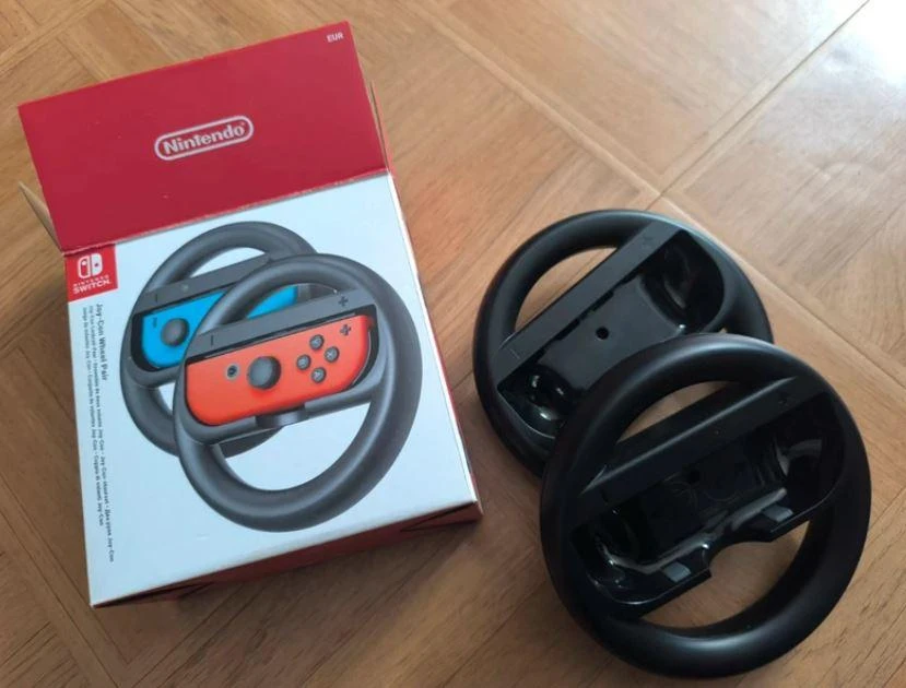 Lot de 2 volants Nintendo switch comme neuf